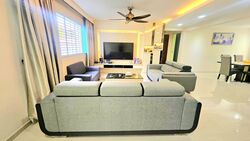 Blk 818 Woodlands Street 82 (Woodlands), HDB Executive #571791361